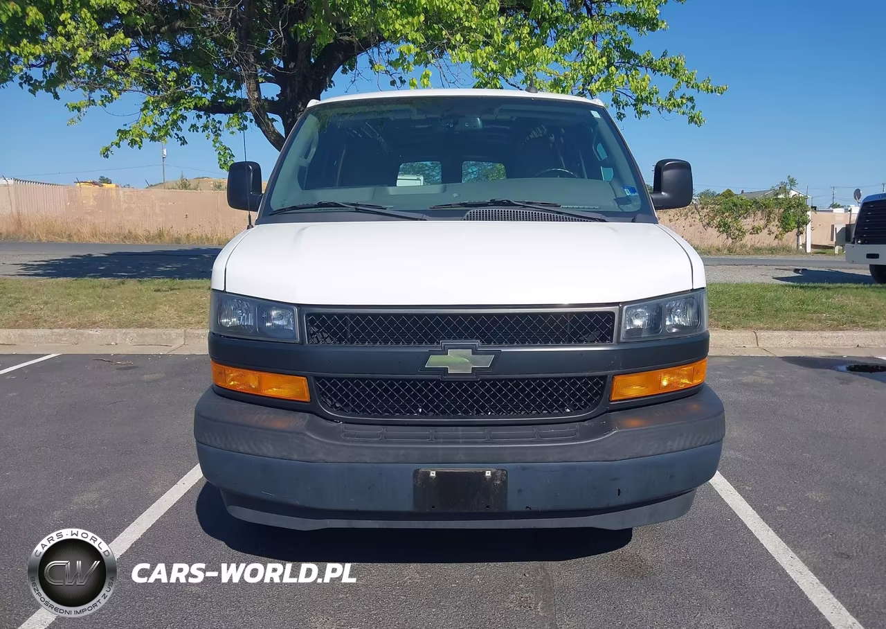 2018 Chevrolet Express 3500 Work Van VIN:1GCZGHFGXJ1233031 - 6