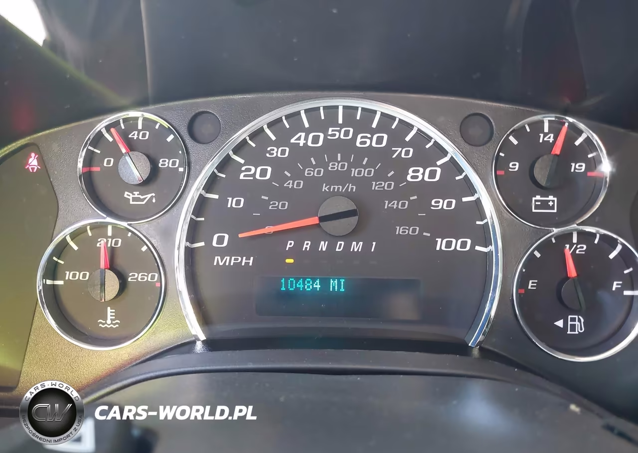 2018 Chevrolet Express 3500 Work Van VIN:1GCZGHFGXJ1233031 - 7