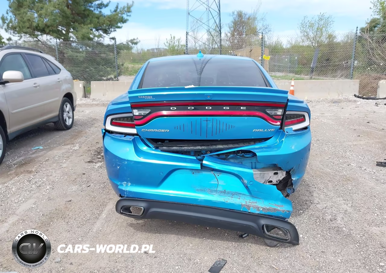 2015 Dodge Charger Sxt VIN:2C3CDXHGXFH826049 - 16