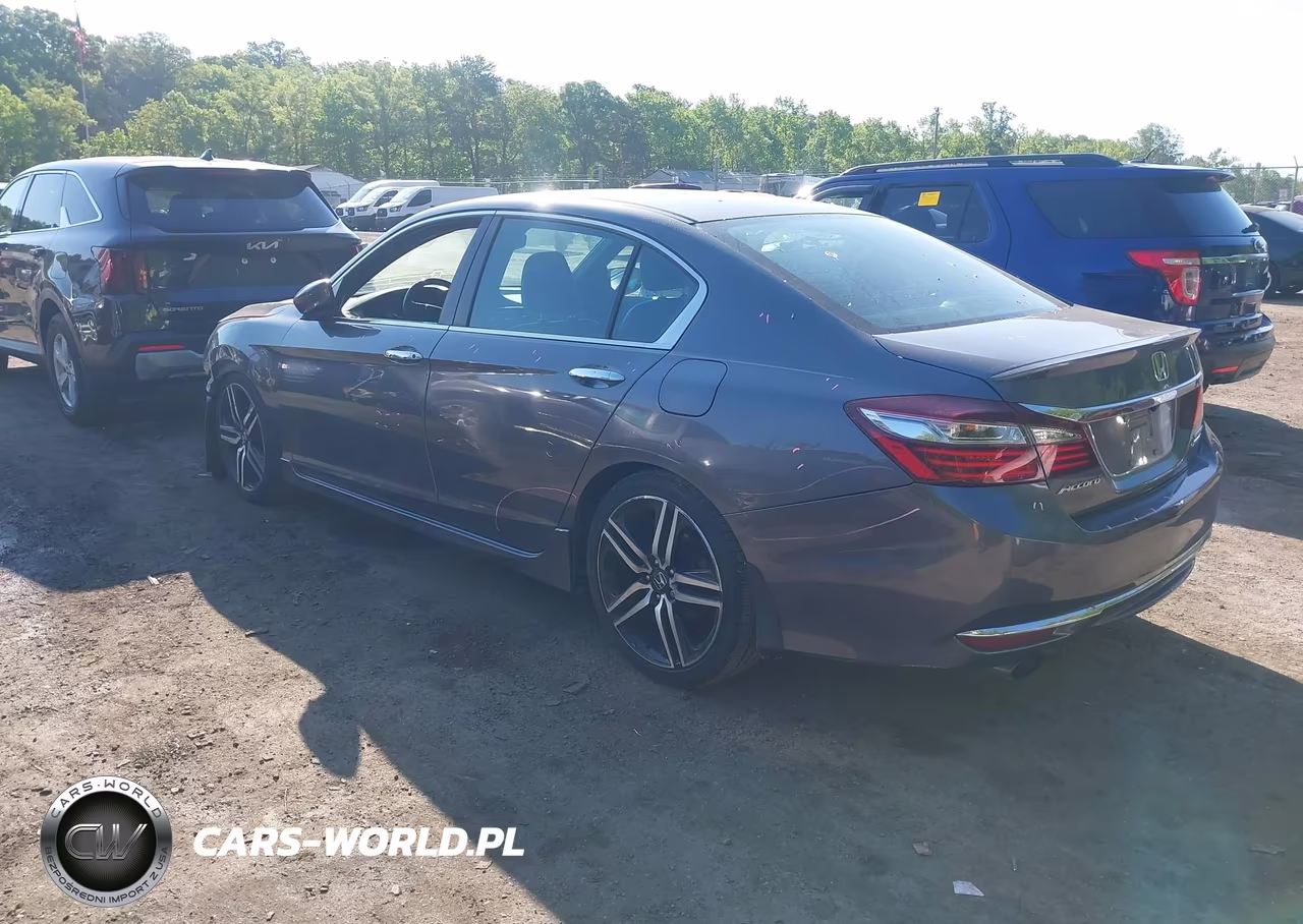 2017 Honda Accord Sport Se VIN:1HGCR2F11HA033790 - 3