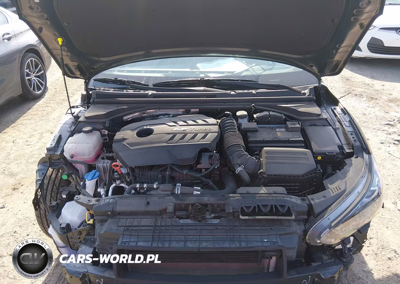 2022 Hyundai Veloster N VIN:KMHT36AH5NU014855 - 10