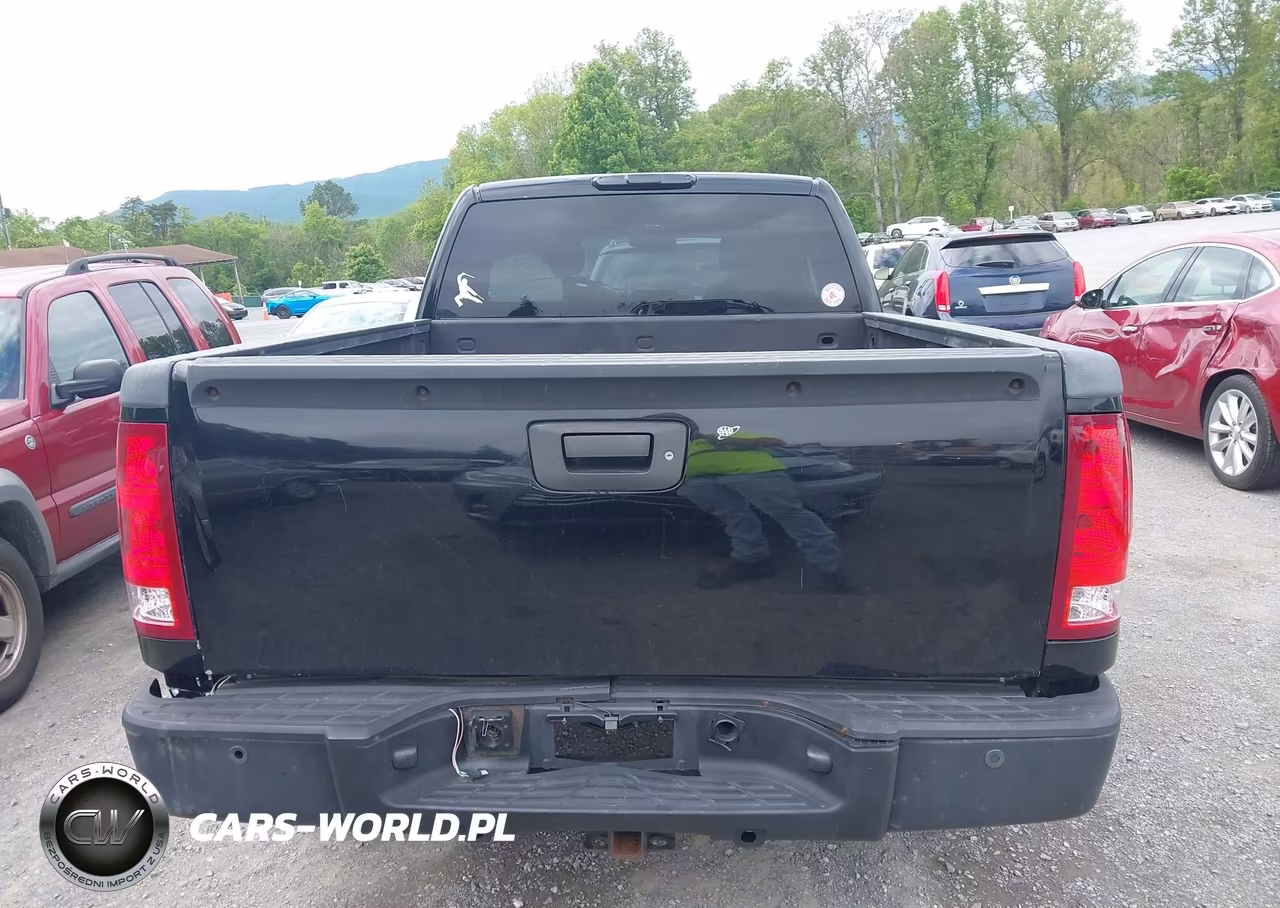 2011 GMC Sierra 1500 Sl VIN:1GTR1UEA1BZ256286 - 17