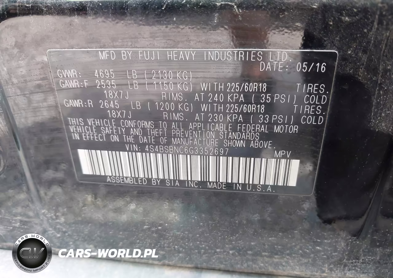 2016 Subaru Outback 2.5I Limited VIN:4S4BSBNC6G3352697 - 9