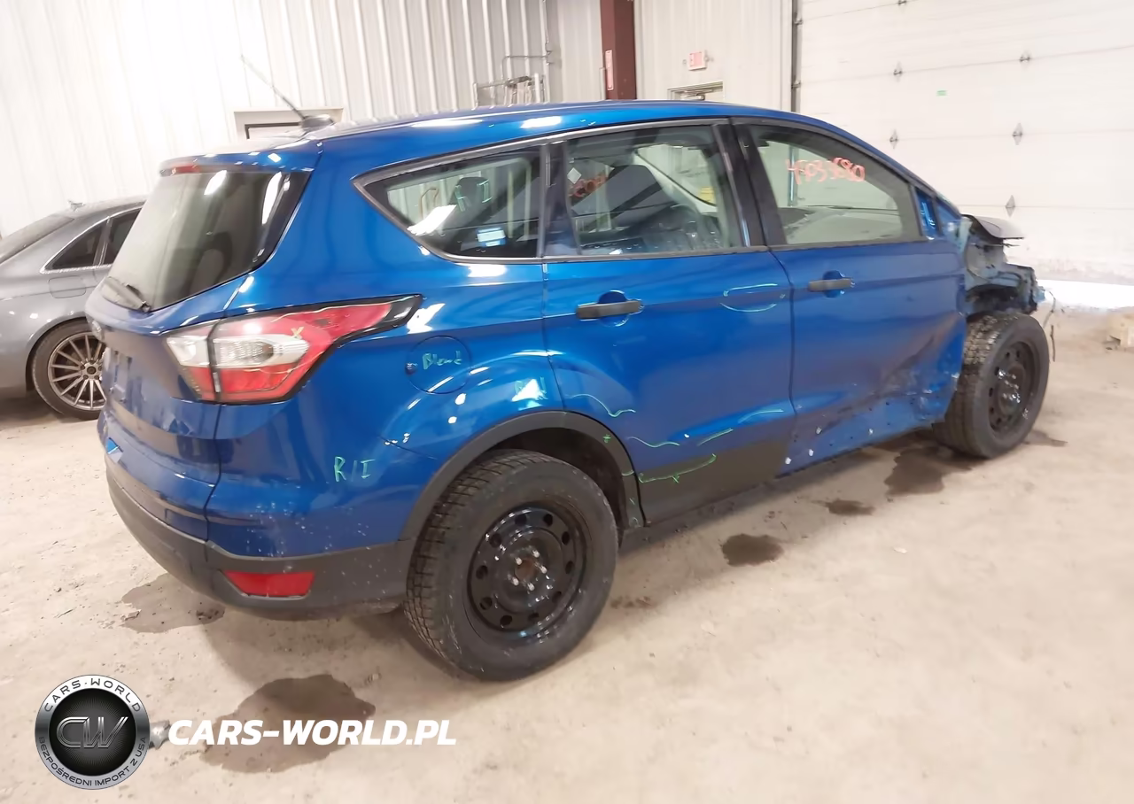 2017 Ford Escape S VIN:1FMCU0F7XHUC32532 - 4