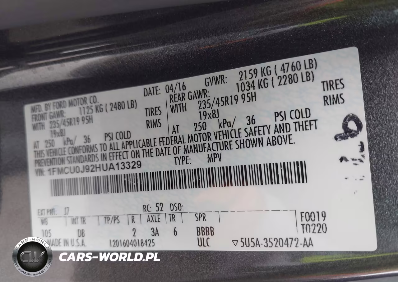 2017 Ford Escape Titanium VIN:1FMCU0J92HUA13329 - 9