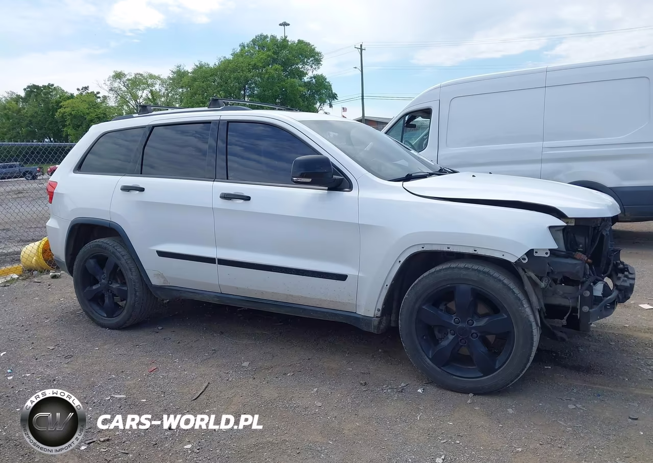 2013 Jeep Grand Cherokee Overland VIN:1C4RJECT9DC632488 - 14