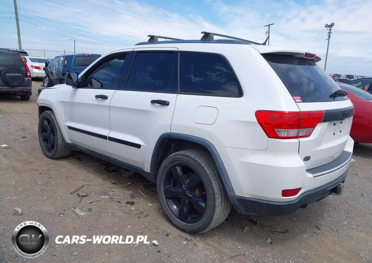 2013 Jeep Grand Cherokee Overland VIN:1C4RJECT9DC632488 - 3