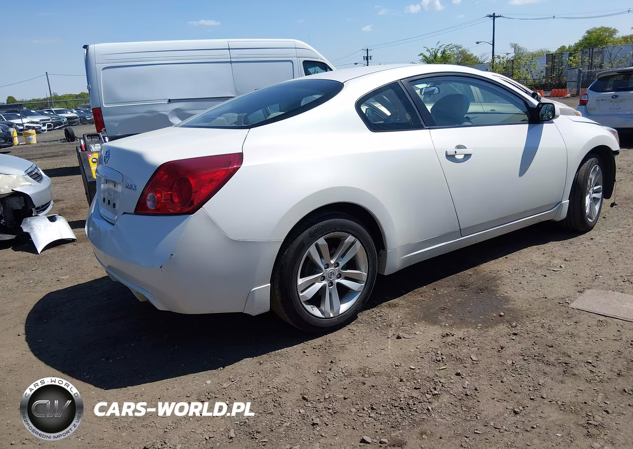 2013 Nissan Altima 2.5 S VIN:1N4AL2EP1DC255201 - 4