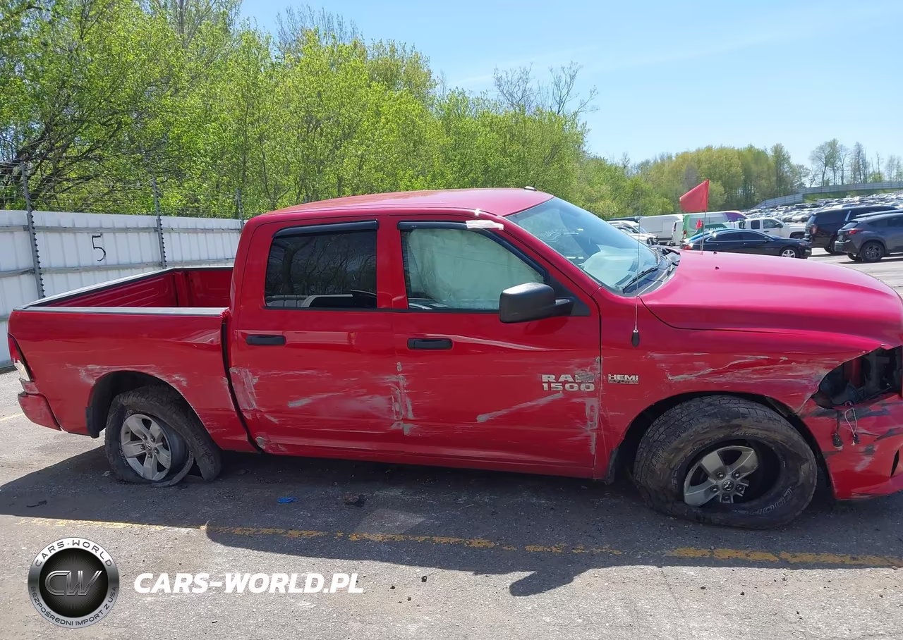 2016 Ram 1500 Express VIN:3C6RR7KT5GG345230 - 13
