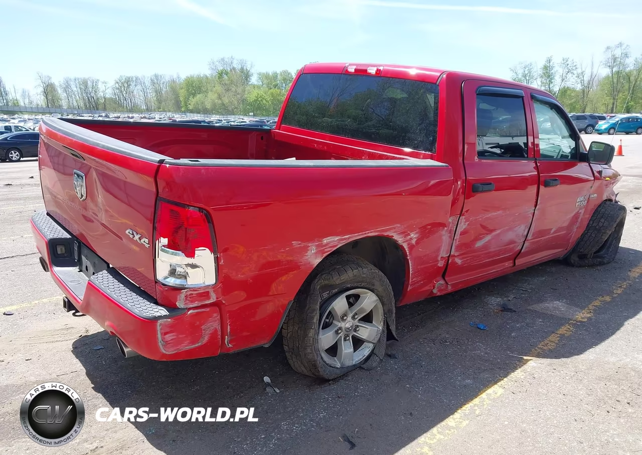 2016 Ram 1500 Express VIN:3C6RR7KT5GG345230 - 4