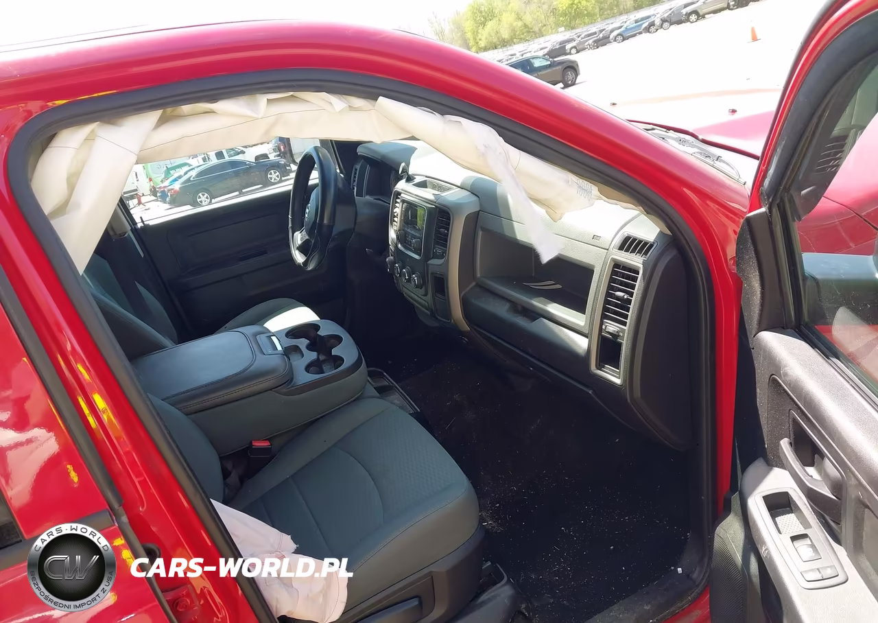 2016 Ram 1500 Express VIN:3C6RR7KT5GG345230 - 5