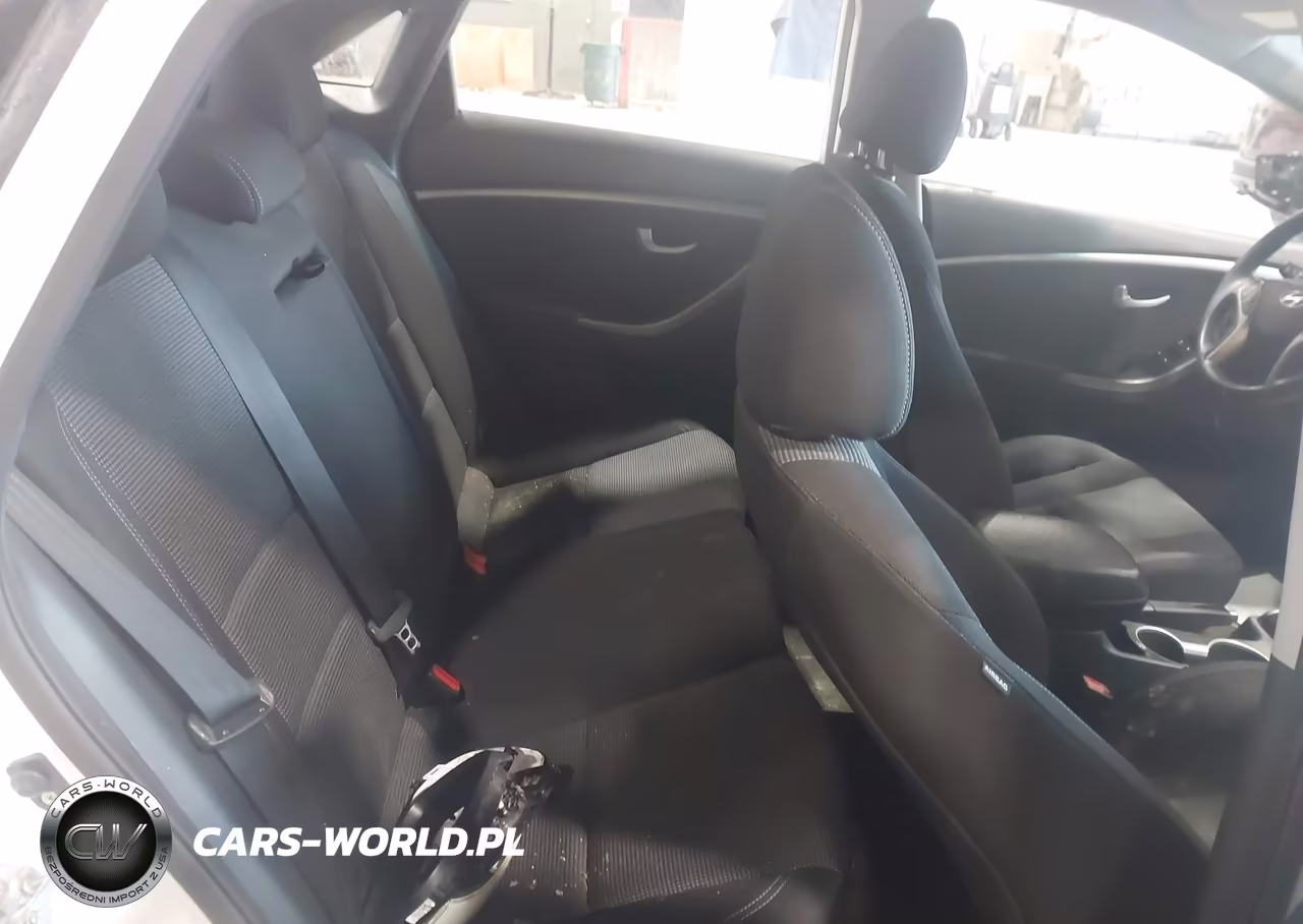2017 Hyundai Elantra Gt VIN:KMHD35LH9HU384545 - 8