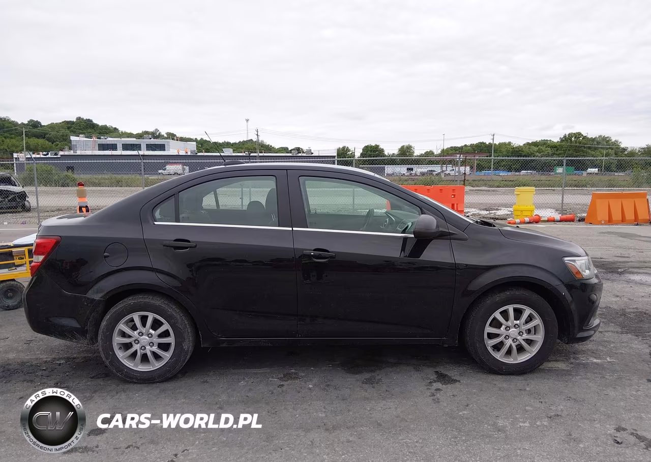 2019 Chevrolet Sonic Lt Auto VIN:1G1JD5SB8K4143819 - 13