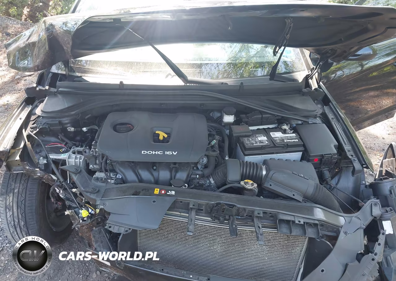2018 Hyundai Elantra Sel VIN:5NPD84LF4JH324364 - 10