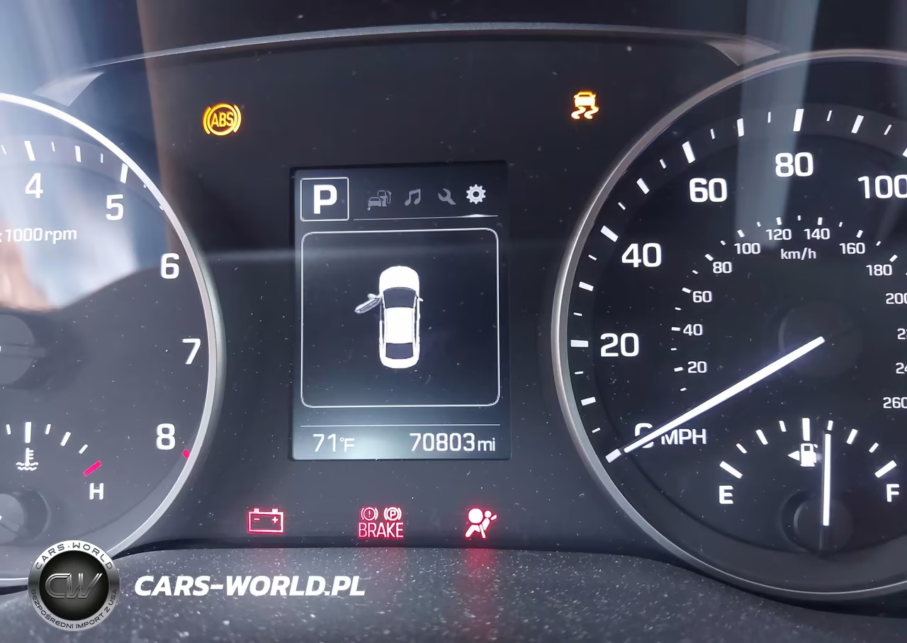 2018 Hyundai Elantra Sel VIN:5NPD84LF4JH324364 - 16