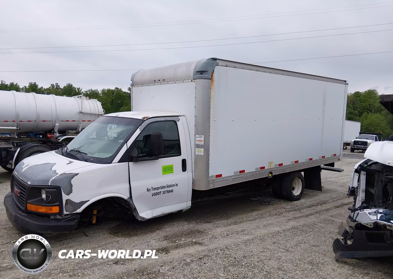 2011 GMC Savana Cutaway Work Van VIN:1GD374CA7B1903839 - 15