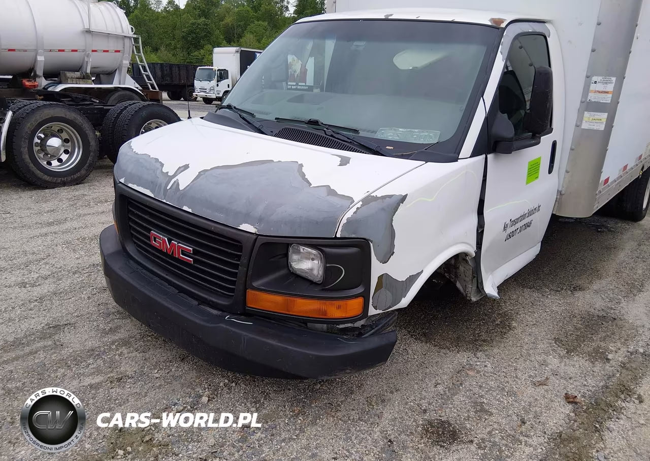 2011 GMC Savana Cutaway Work Van VIN:1GD374CA7B1903839 - 17