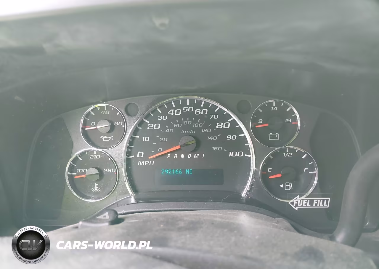 2011 GMC Savana Cutaway Work Van VIN:1GD374CA7B1903839 - 5