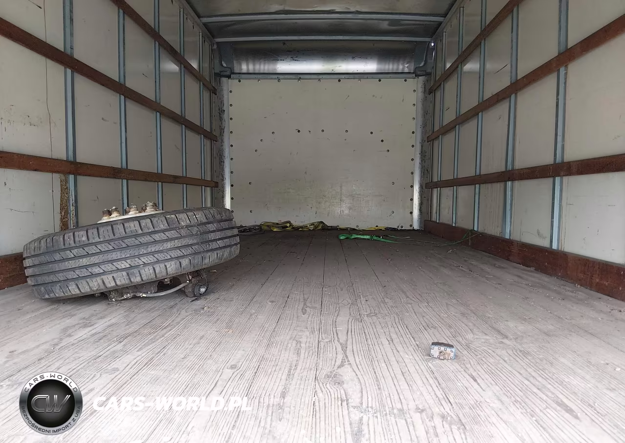 2011 GMC Savana Cutaway Work Van VIN:1GD374CA7B1903839 - 6