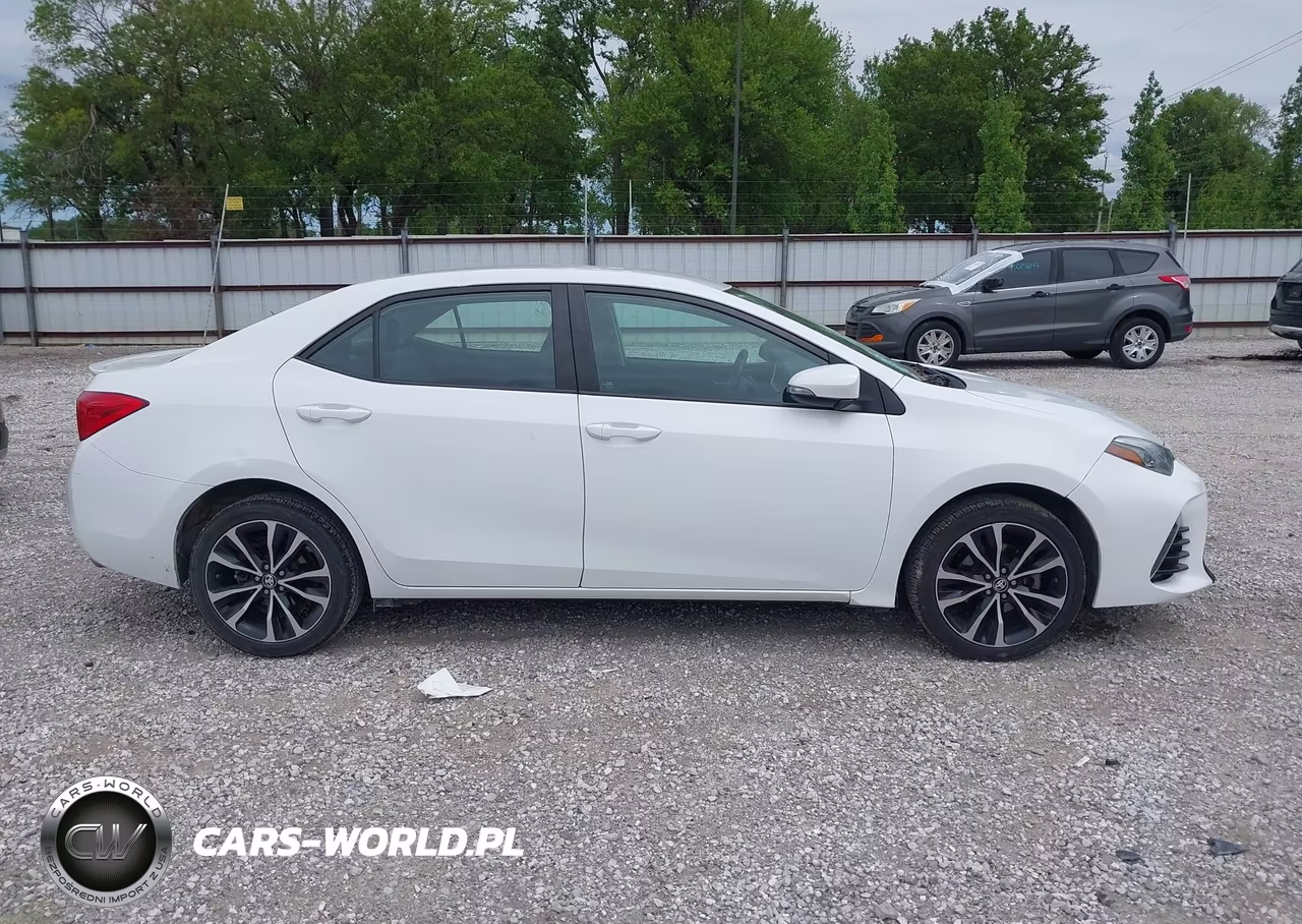 2017 Toyota Corolla Se VIN:5YFBURHE1HP654959 - 13