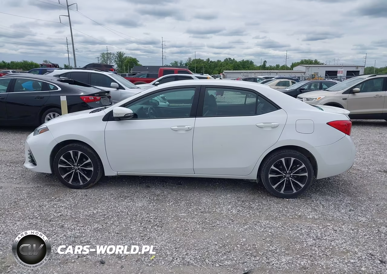 2017 Toyota Corolla Se VIN:5YFBURHE1HP654959 - 14