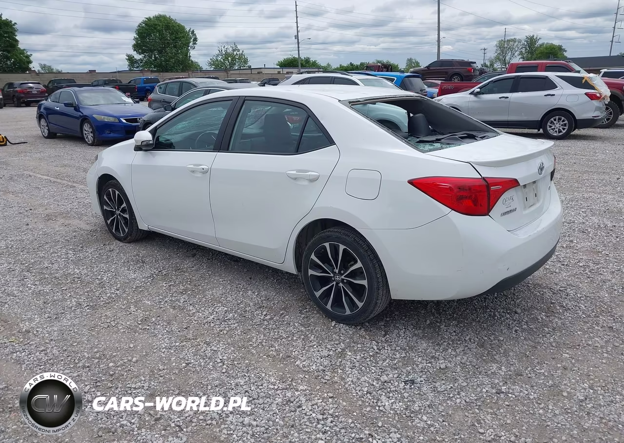 2017 Toyota Corolla Se VIN:5YFBURHE1HP654959 - 3