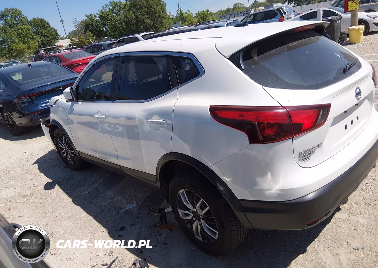2019 Nissan Rogue Sport S VIN:JN1BJ1CR9KW313346 - 14