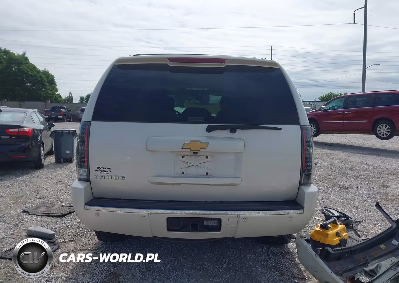 2012 Chevrolet Tahoe Ltz VIN:1GNSKCE09CR241463 - 17