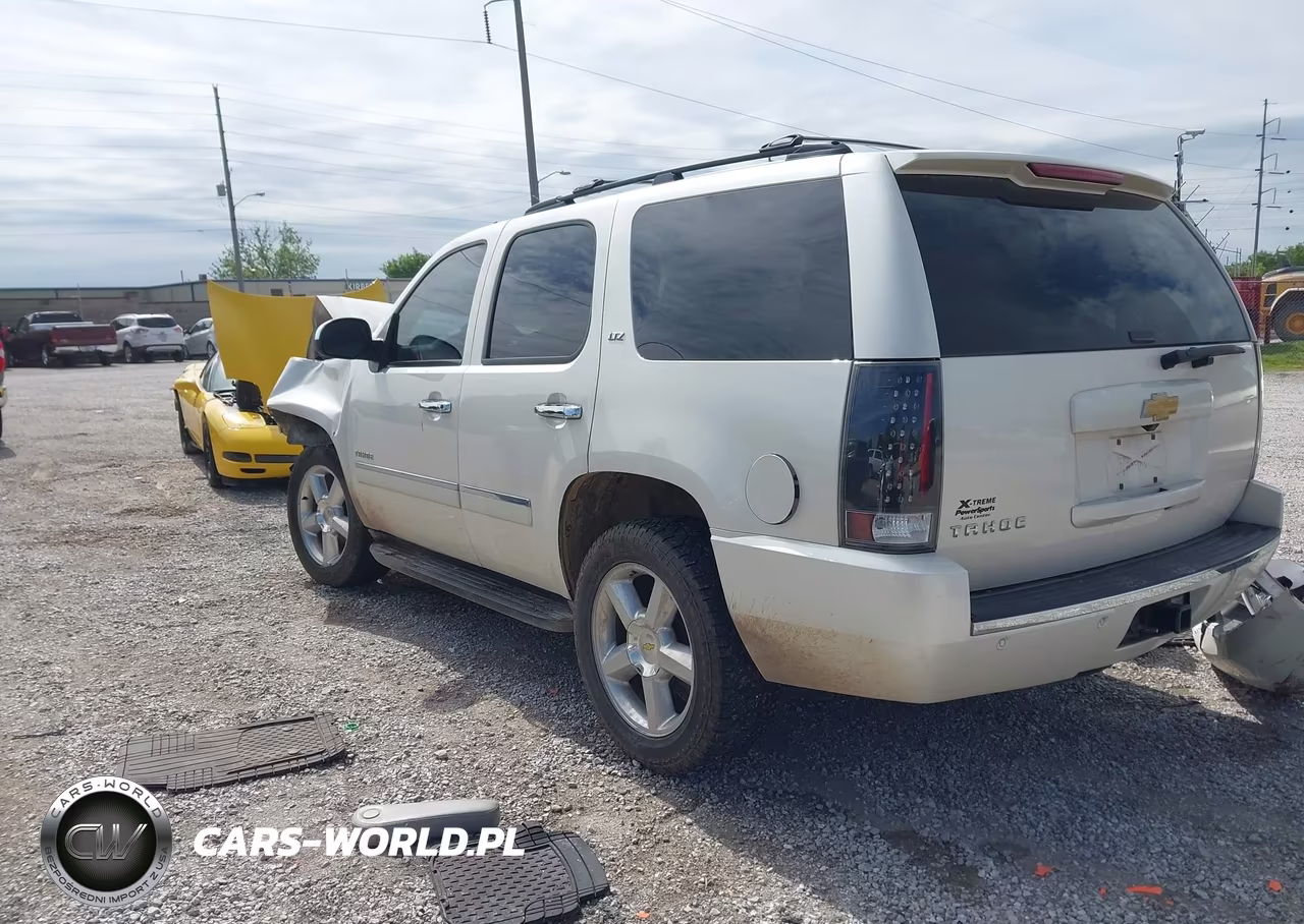 2012 Chevrolet Tahoe Ltz VIN:1GNSKCE09CR241463 - 3