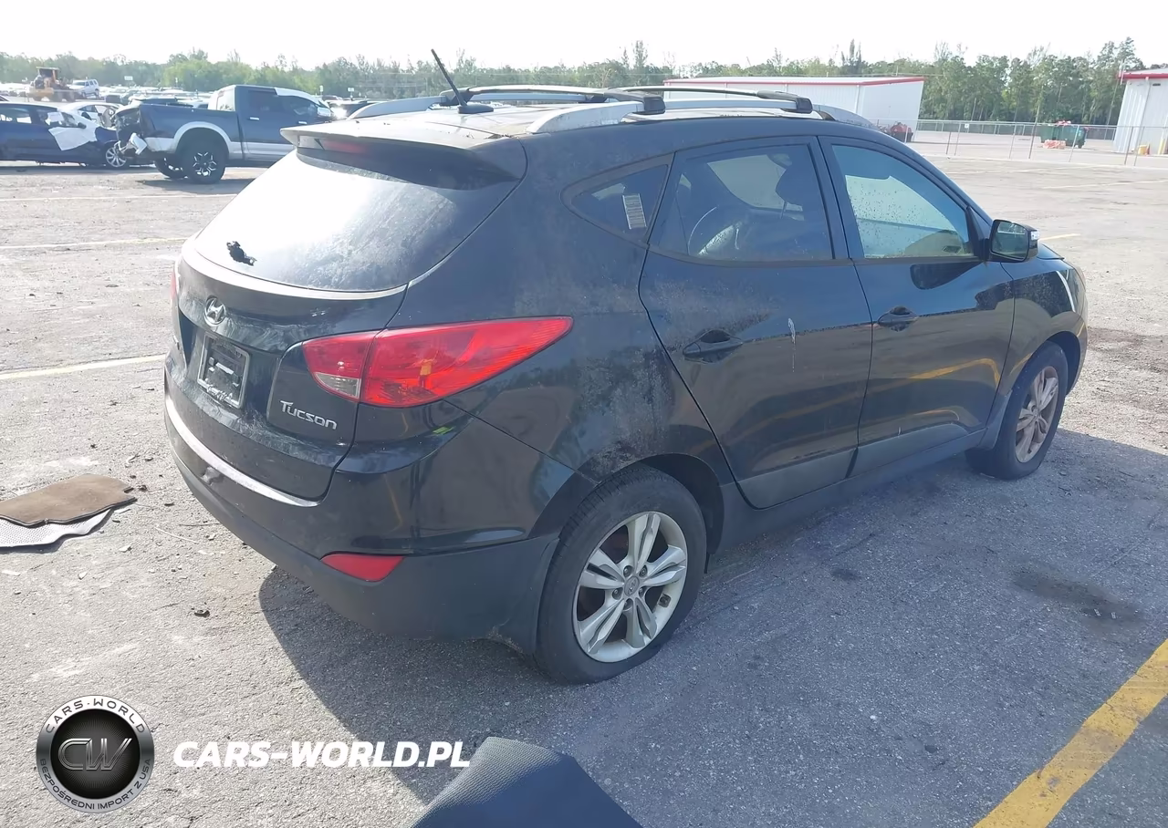 2013 Hyundai Tucson Gls VIN:KM8JU3AC3DU592393 - 4