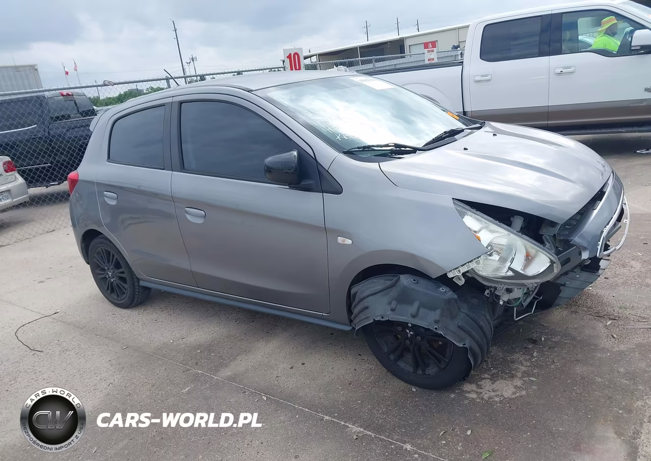 2020 Mitsubishi Mirage Le – zdjęcie 1 z 17