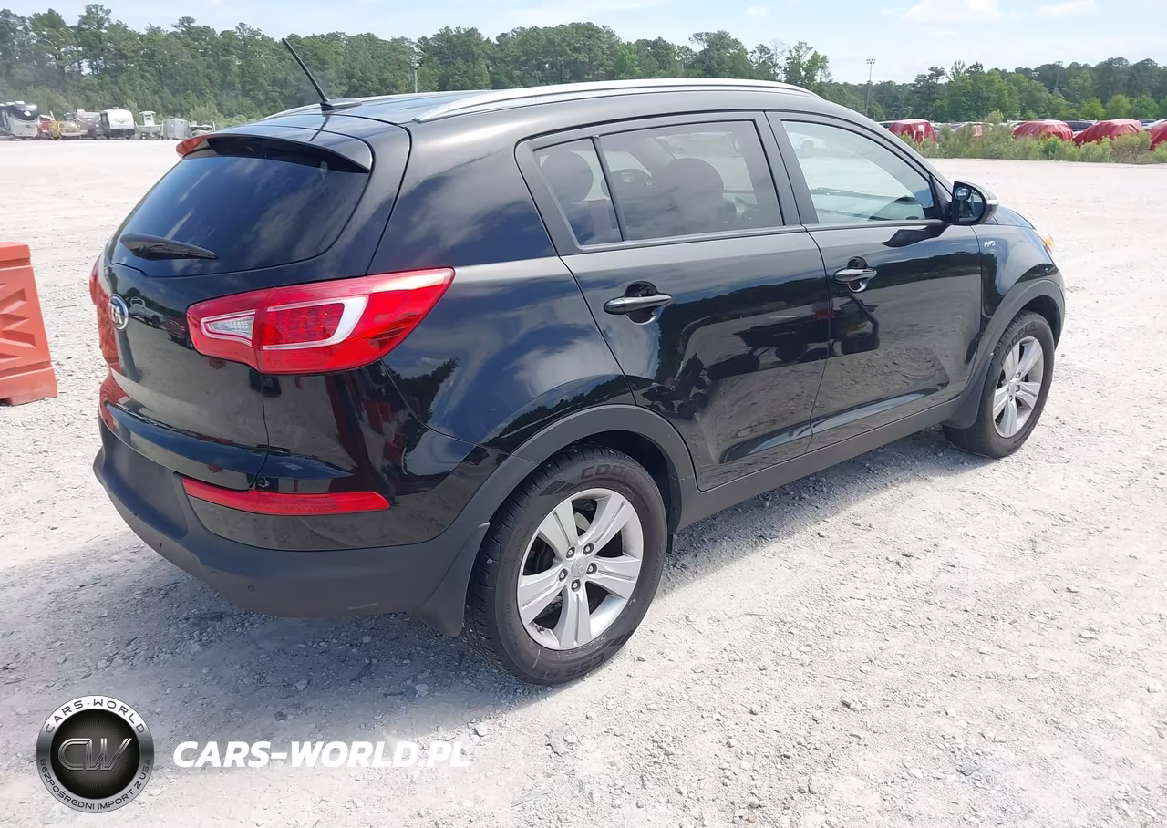 2013 Kia Sportage Lx VIN:KNDPBCA2XD7513442 - 4