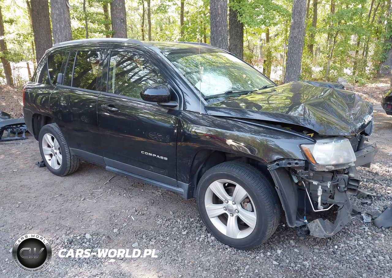 2016 Jeep Compass Latitude – zdjęcie 1 z 16
