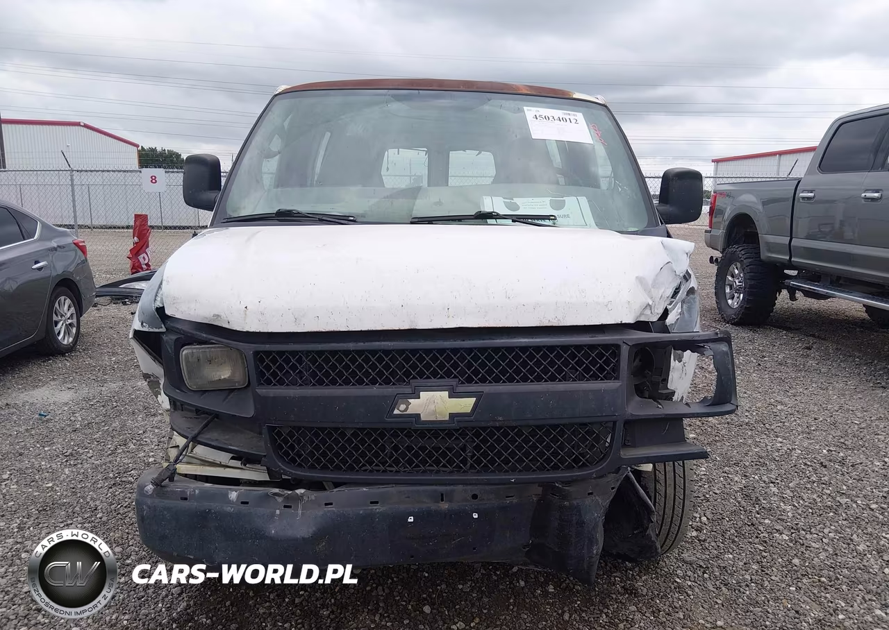 2010 Chevrolet Express 3500 Work Van VIN:1GC2GUBA0A1165639 - 13