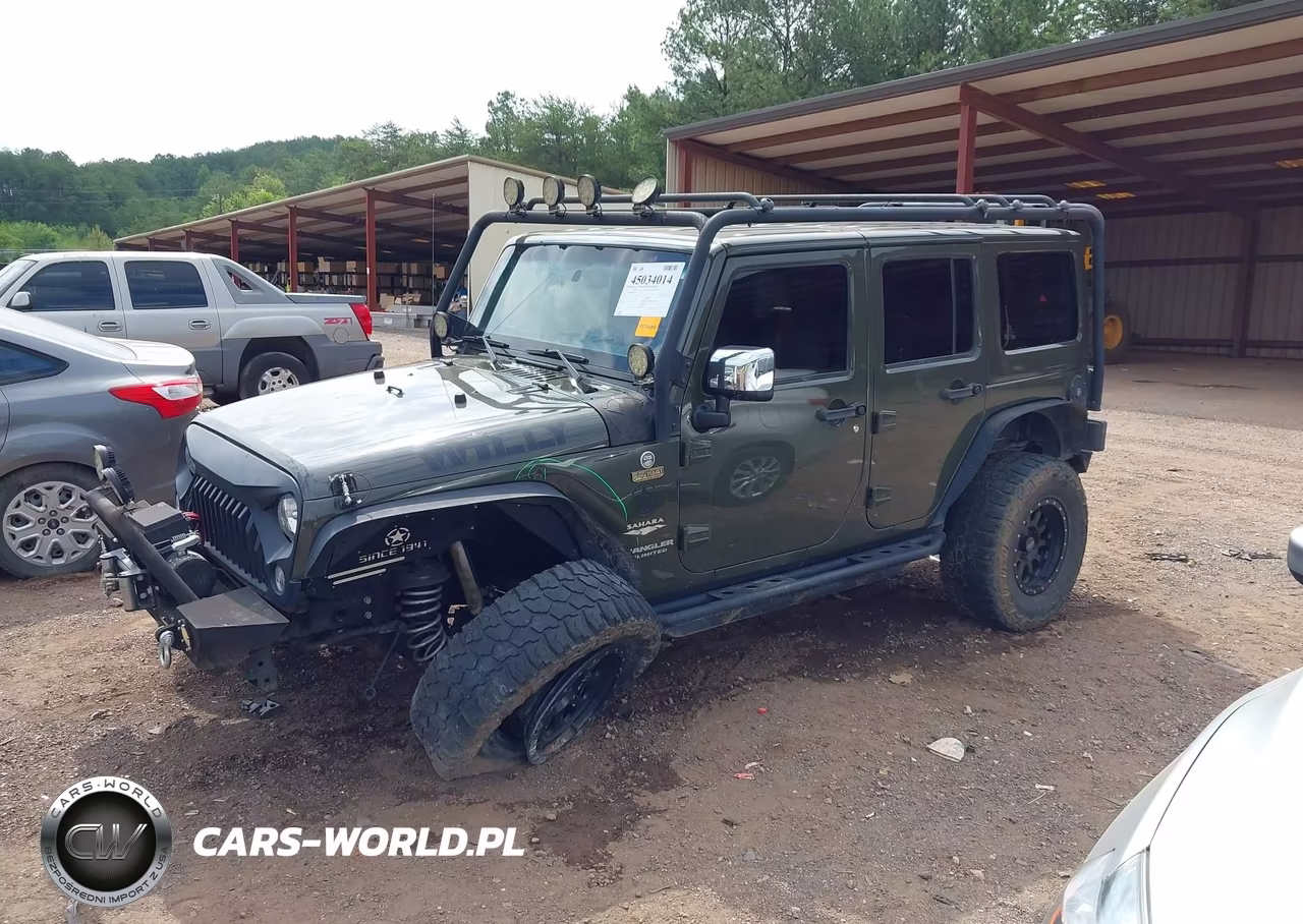 2015 Jeep Wrangler Unlimited Sahara VIN:1C4BJWEG4FL576230 - 14