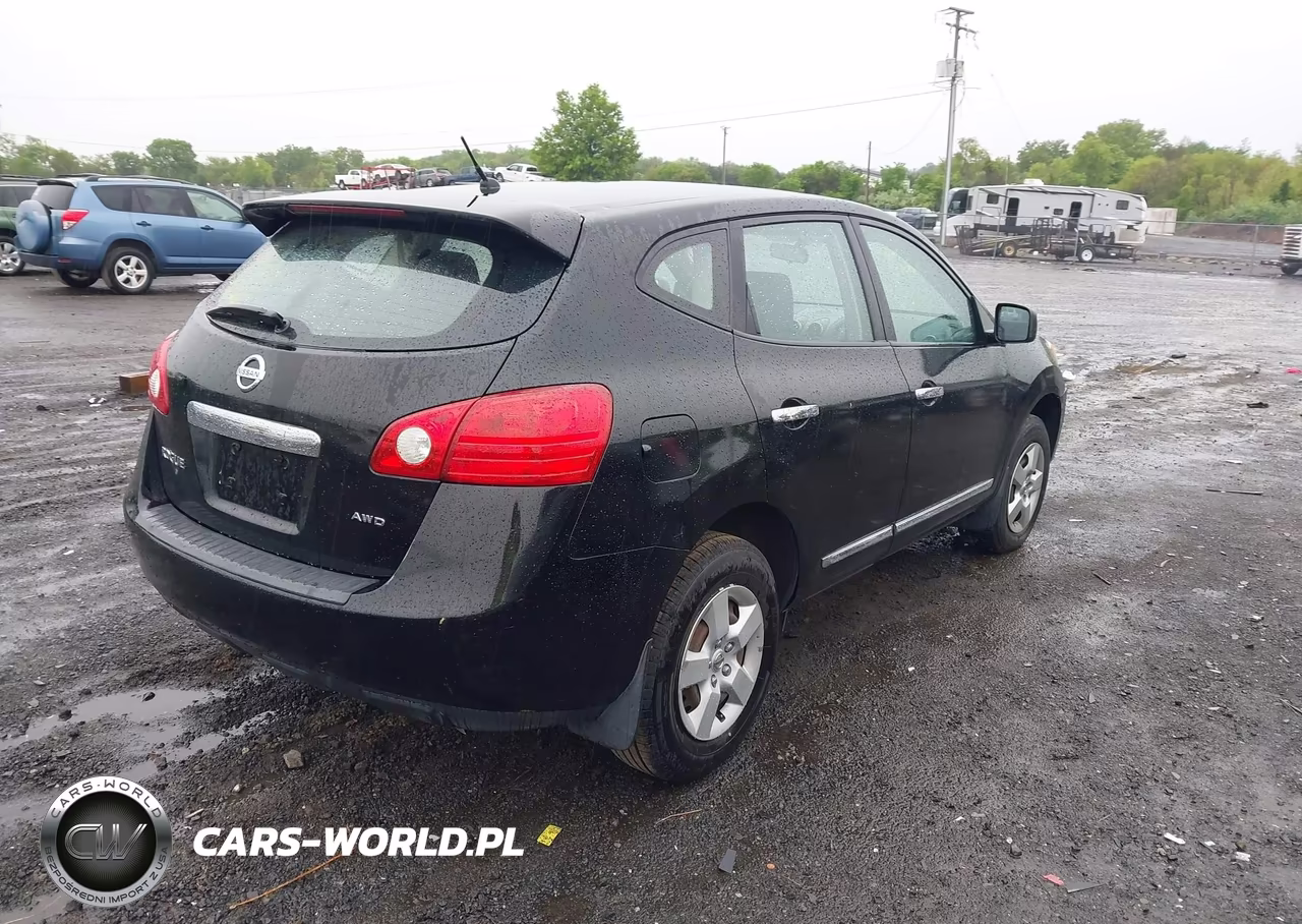 2011 Nissan Rogue S VIN:JN8AS5MV4BW663111 - 4