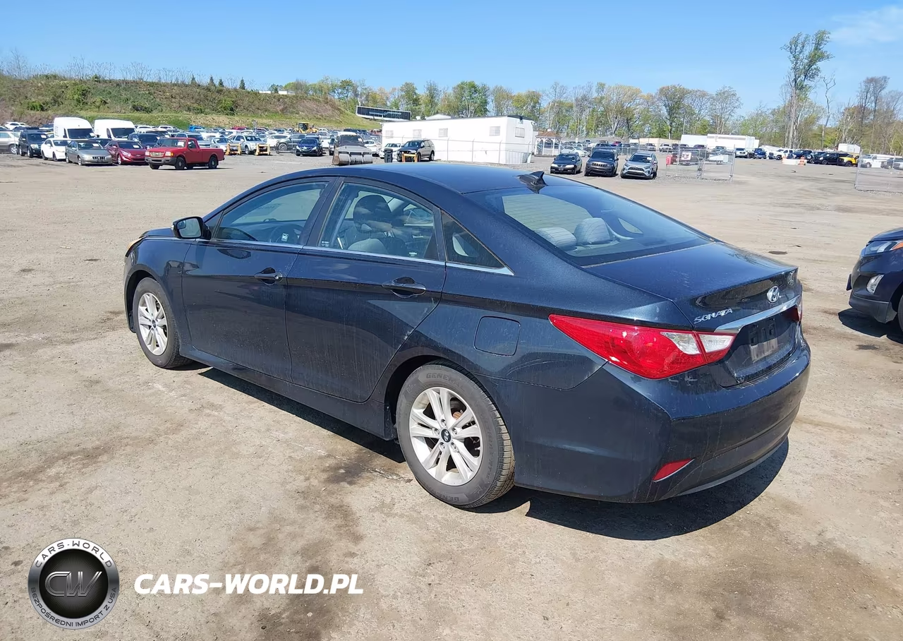 2014 Hyundai Sonata Gls VIN:5NPEB4AC4EH929604 - 3