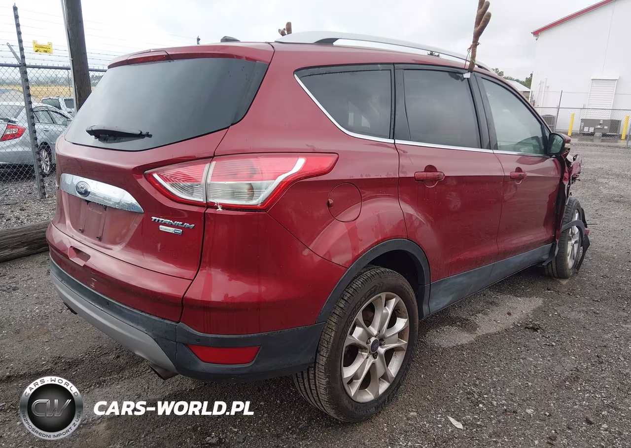 2015 Ford Escape Titanium VIN:1FMCU9J91FUC54820 - 4