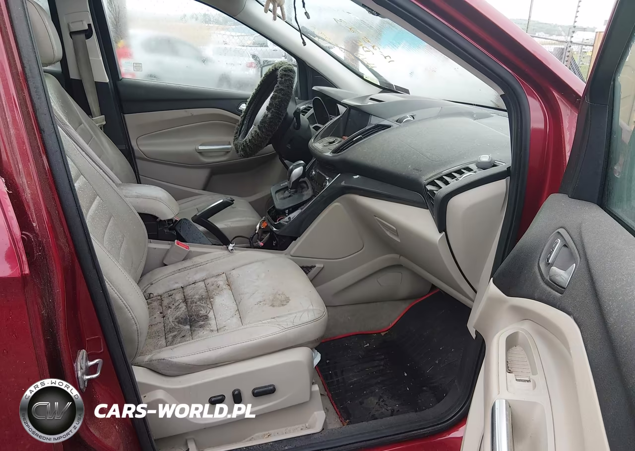 2015 Ford Escape Titanium VIN:1FMCU9J91FUC54820 - 5