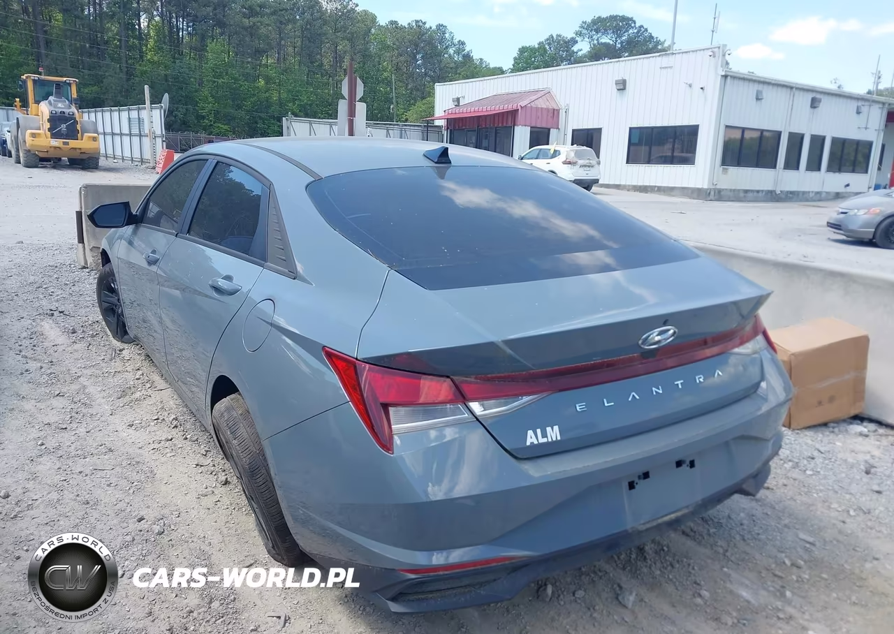 2022 Hyundai Elantra Sel VIN:KMHLM4AG9NU283840 - 3