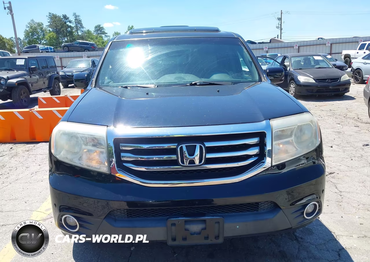 2012 Honda Pilot Touring VIN:5FNYF3H90CB041935 - 12