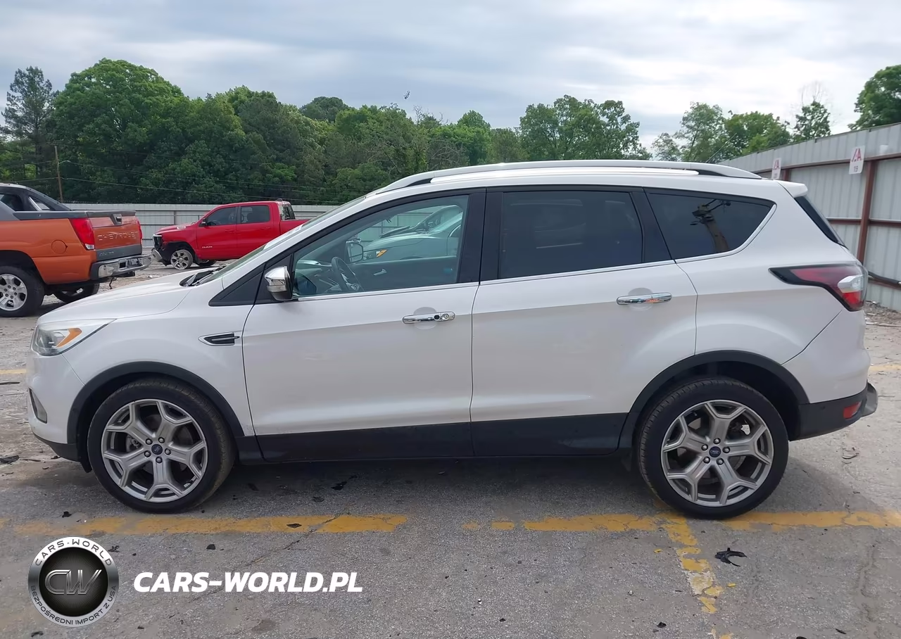 2017 Ford Escape Titanium VIN:1FMCU0J92HUA46329 - 14