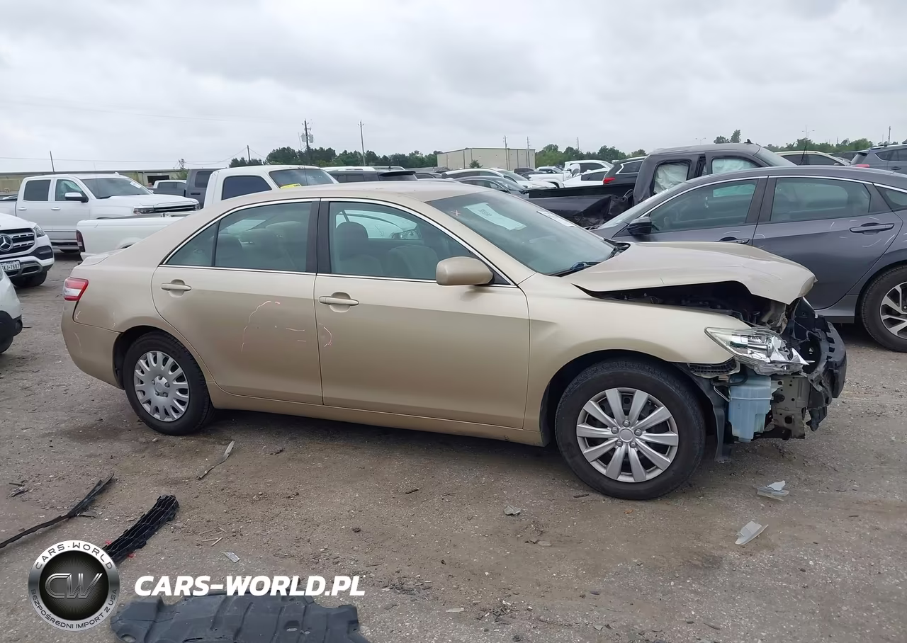 2010 Toyota Camry Le VIN:4T1BF3EK6AU058798 - 14