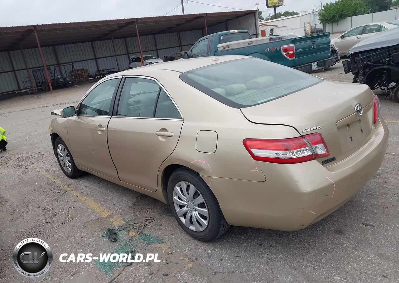 2010 Toyota Camry Le VIN:4T1BF3EK6AU058798 - 15