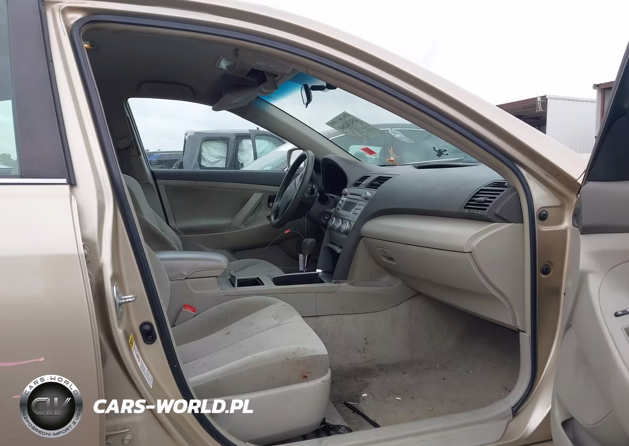 2010 Toyota Camry Le VIN:4T1BF3EK6AU058798 - 5