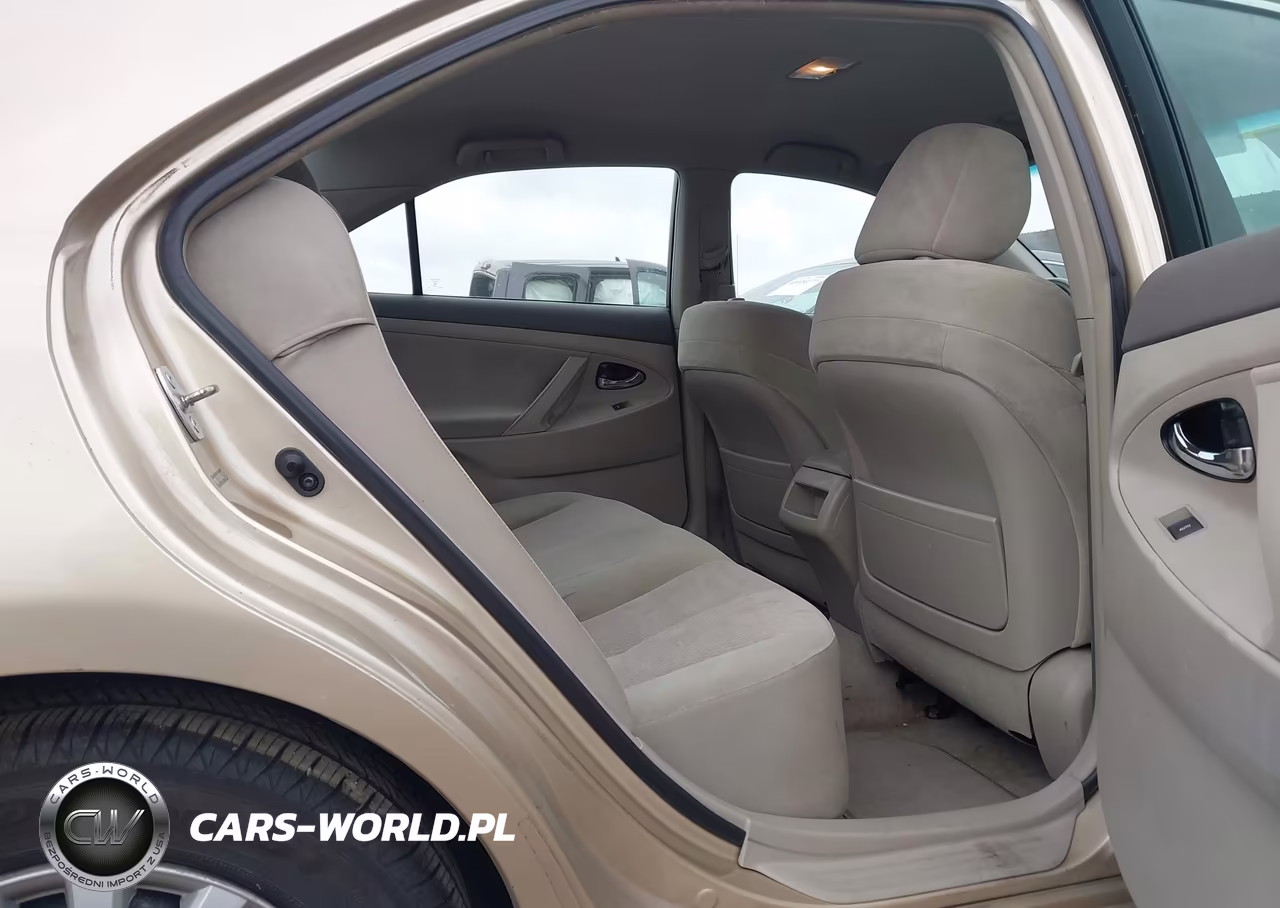 2010 Toyota Camry Le VIN:4T1BF3EK6AU058798 - 8