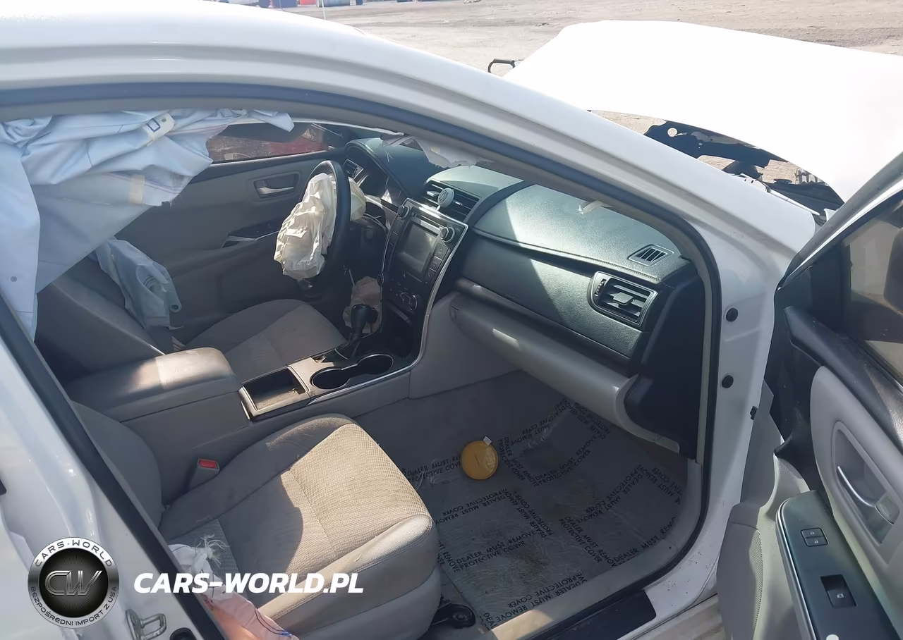 2017 Toyota Camry Le VIN:4T1BF1FK2HU441375 - 5