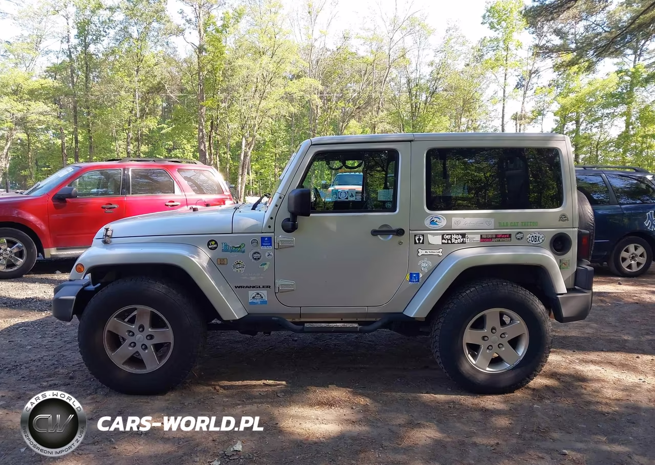 2012 Jeep Wrangler Sahara VIN:1C4GJWBG5CL283023 - 14