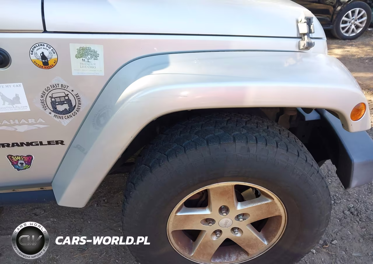2012 Jeep Wrangler Sahara VIN:1C4GJWBG5CL283023 - 6