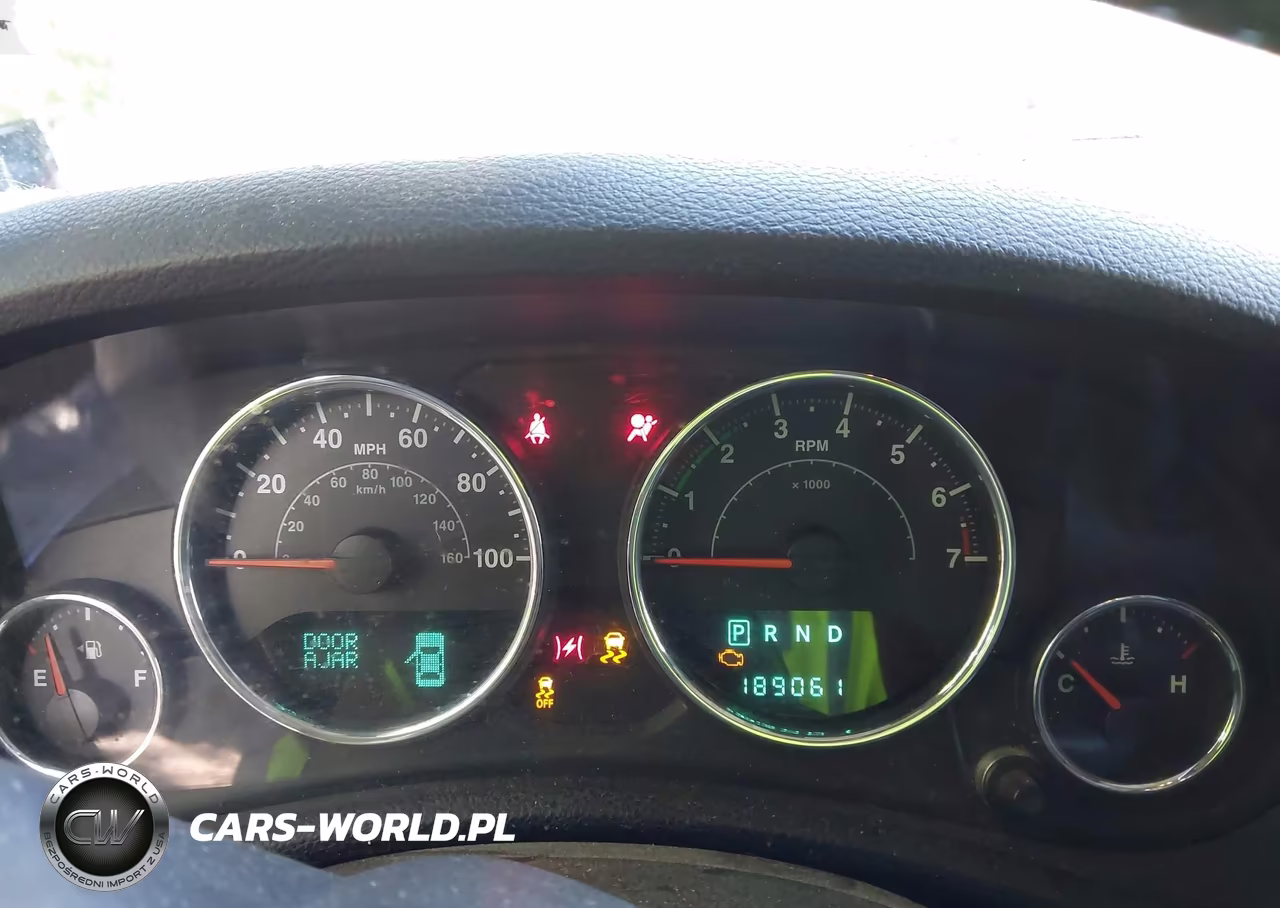 2012 Jeep Wrangler Sahara VIN:1C4GJWBG5CL283023 - 7